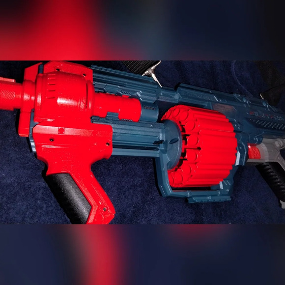 Nerf Elite 2.0 Shockwave RD-15 Blaster, 15-Dart Rotating Drum - Picture 6 of 7